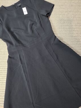 NWT Ann Taylor LOFT Black Fit & Flare Dress Sz 10 Classic Timeless Office Casual